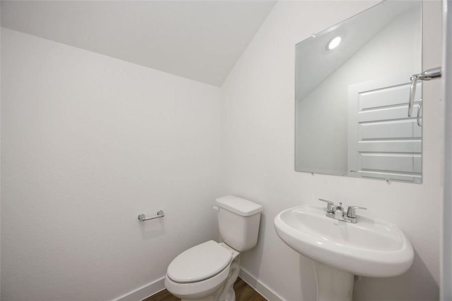 Furnished interior view inside a new home in Pinehaven, Houston (Image 9).