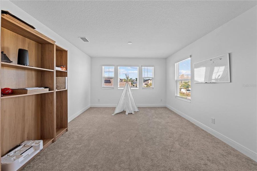 Spacious, unfurnished interior of a new home in , St. Cloud (Image 46).