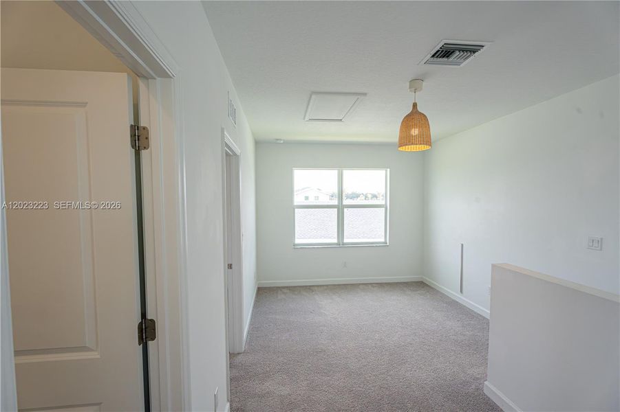 Spacious, unfurnished interior of a new home in Seagrove, Fort Pierce (Image 44). Spacious, unfurnished interior of a new home in Seagrove, Fort Pierce (Image 44).