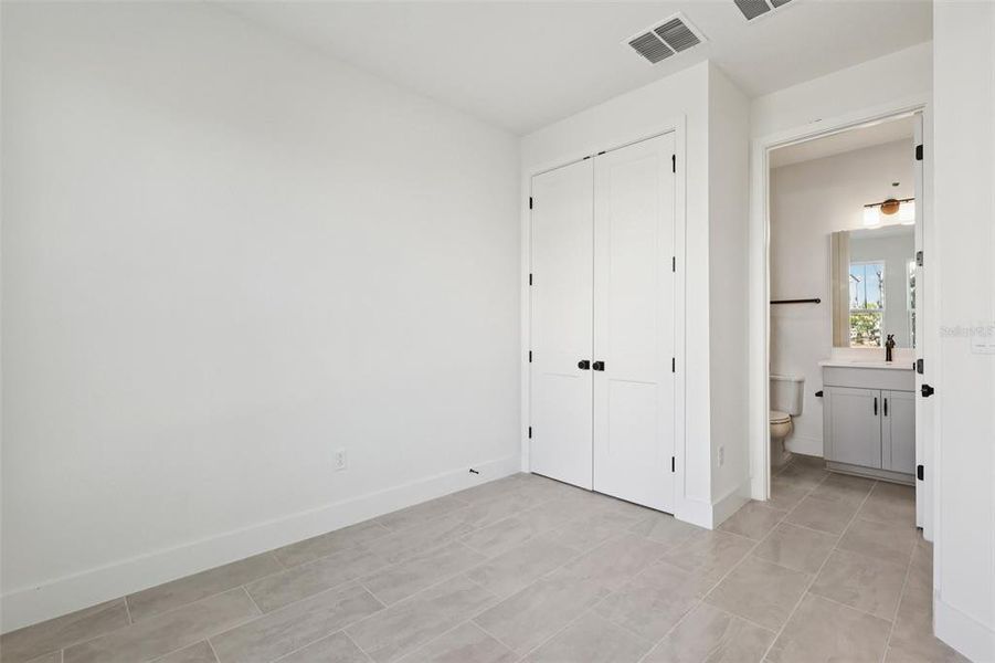 Spacious, unfurnished interior of a new home in Parkview at Hamlin, Winter Garden (Image 31). Spacious, unfurnished interior of a new home in Parkview at Hamlin, Winter Garden (Image 31).