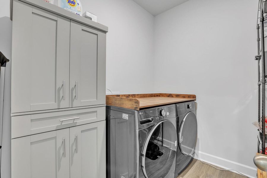 Furnished interior view inside a new home in , Yemassee (Image 46). Furnished interior view inside a new home in , Yemassee (Image 46).