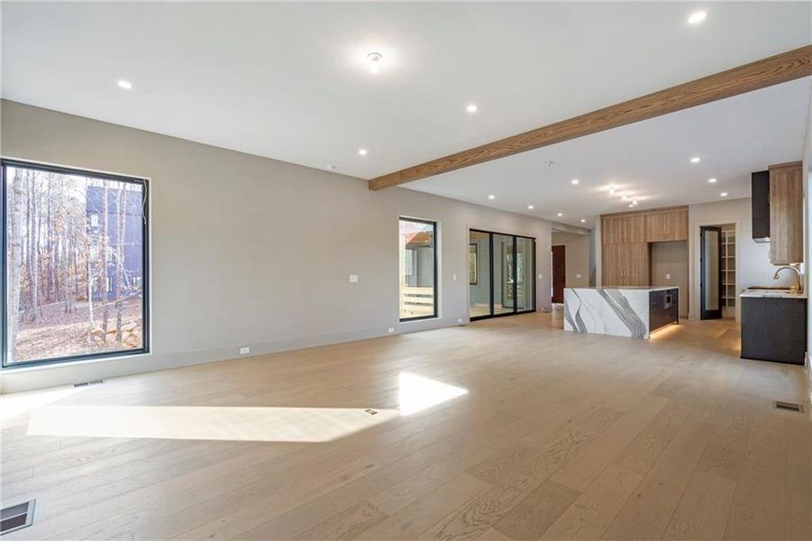 Spacious, unfurnished interior of a new home in Aster, Roswell (Image 24). Spacious, unfurnished interior of a new home in Aster, Roswell (Image 24).