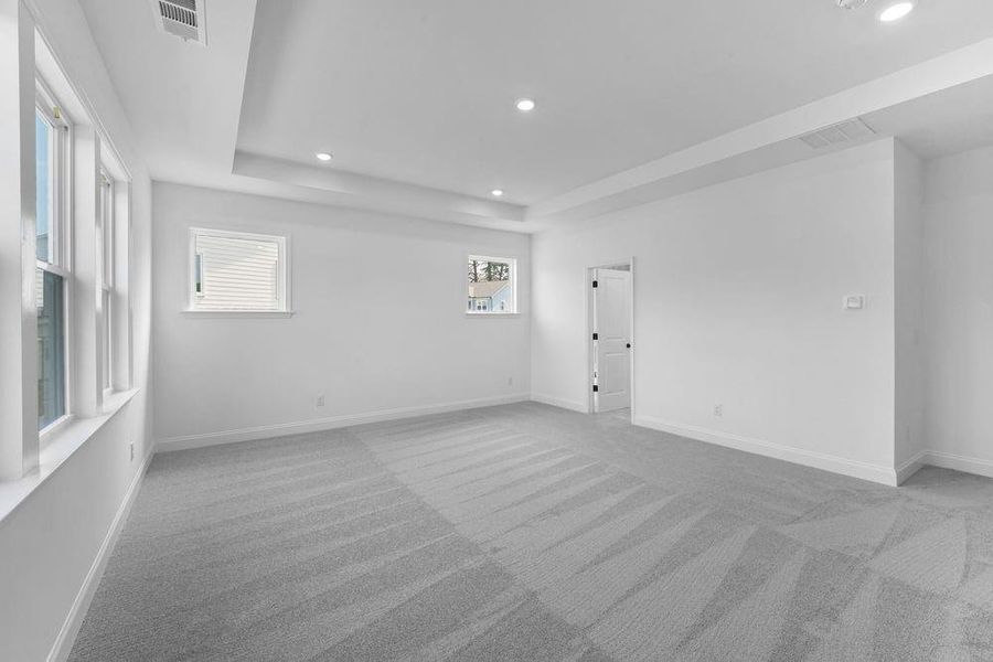 Spacious, unfurnished interior of a new home in Stratford Hills, Ball Ground (Image 13).