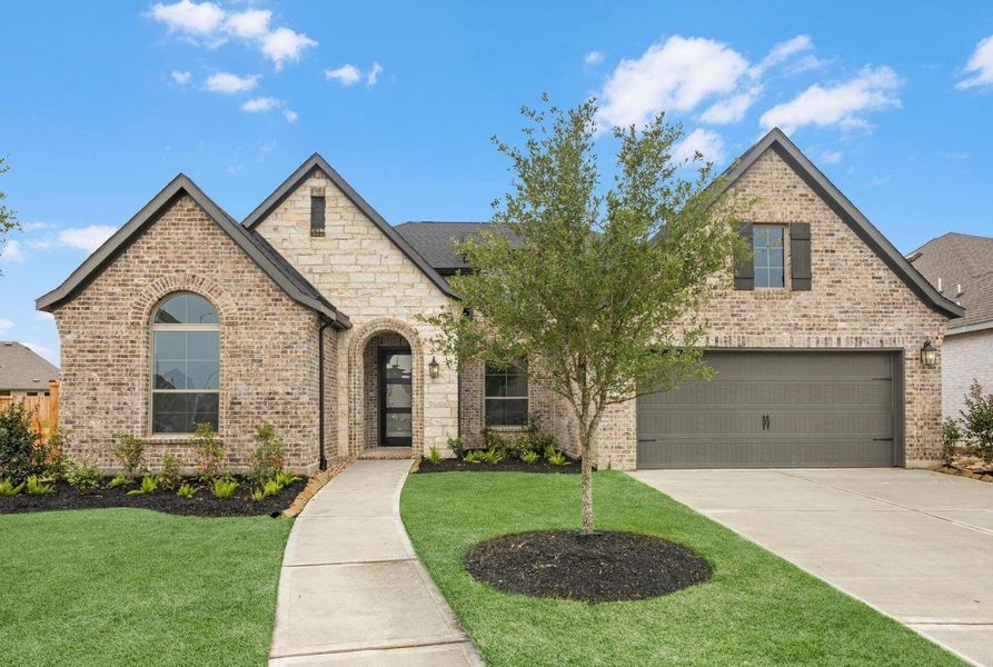 MOVE IN READY!! Westin Homes NEW Construction (Lindy, Elevation A) One story. 4 bedrooms. 3.5 bathrooms. Green grass added to enhance photo. MOVE IN READY!! Westin Homes NEW Construction (Lindy, Elevation A) One story. 4 bedrooms. 3.5 bathrooms. Green grass added to enhance photo.