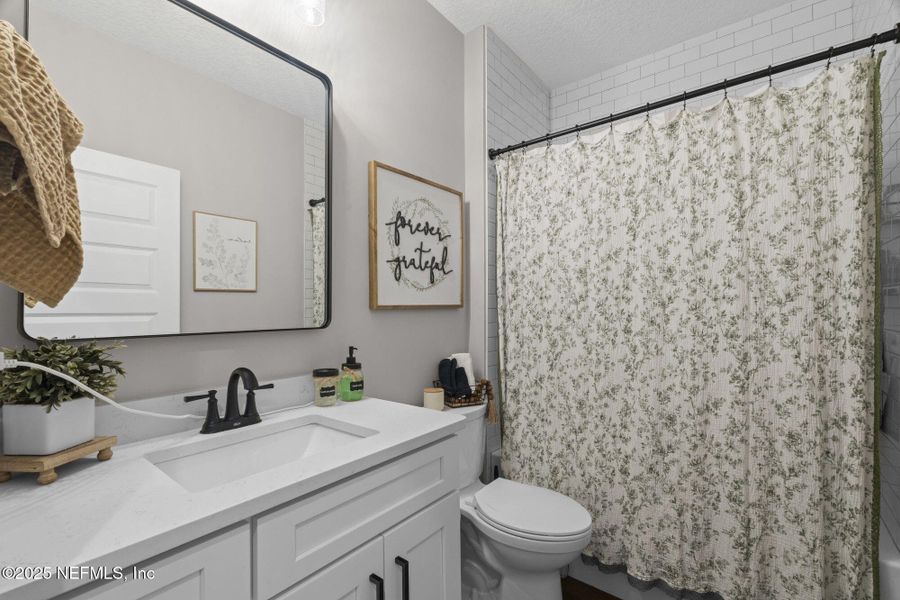 Close-up of interior finishes inside a home in , Macclenny (Image 22).