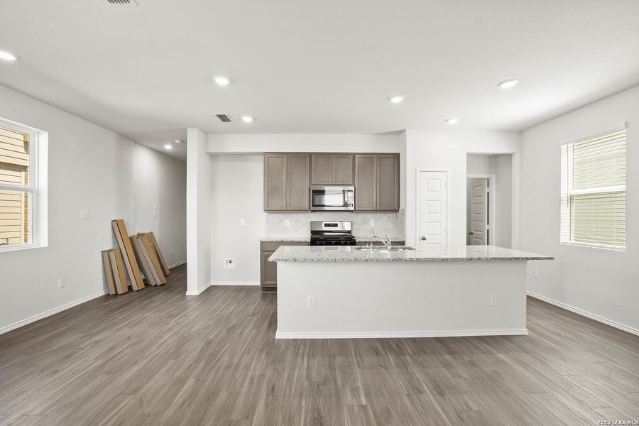 Furnished interior view inside a new home in Blue Ridge Ranch, San Antonio (Image 8).
