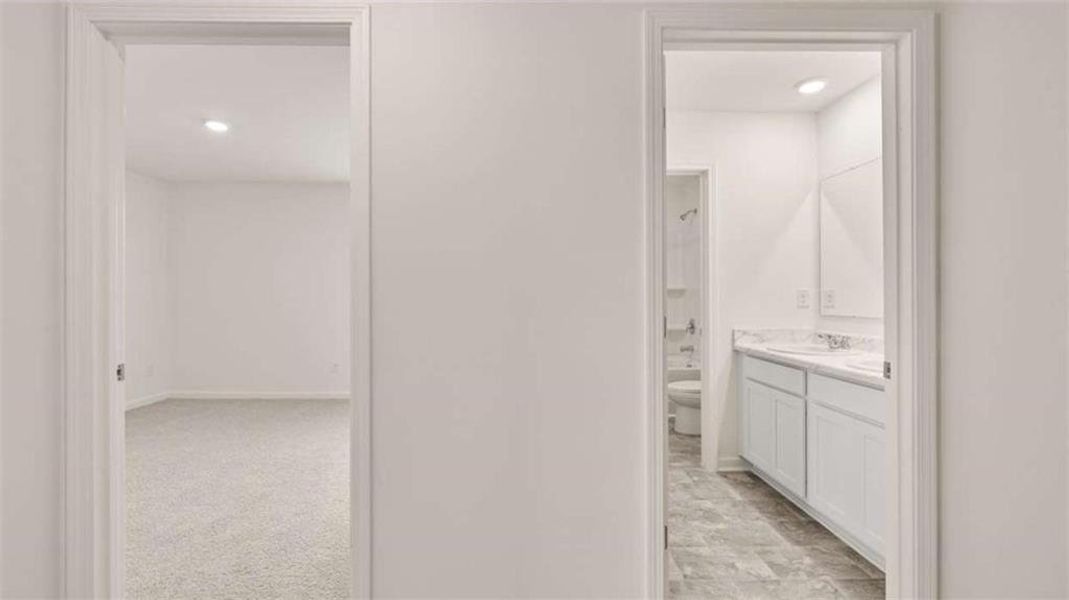 Image 33 of a home in .