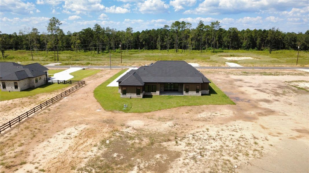 Image 43 of a home in . Image 43 of a home in .