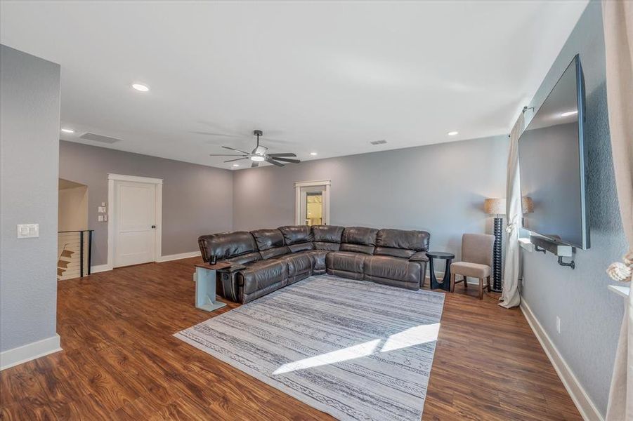 Community amenities in , Brownsboro (Image 35).