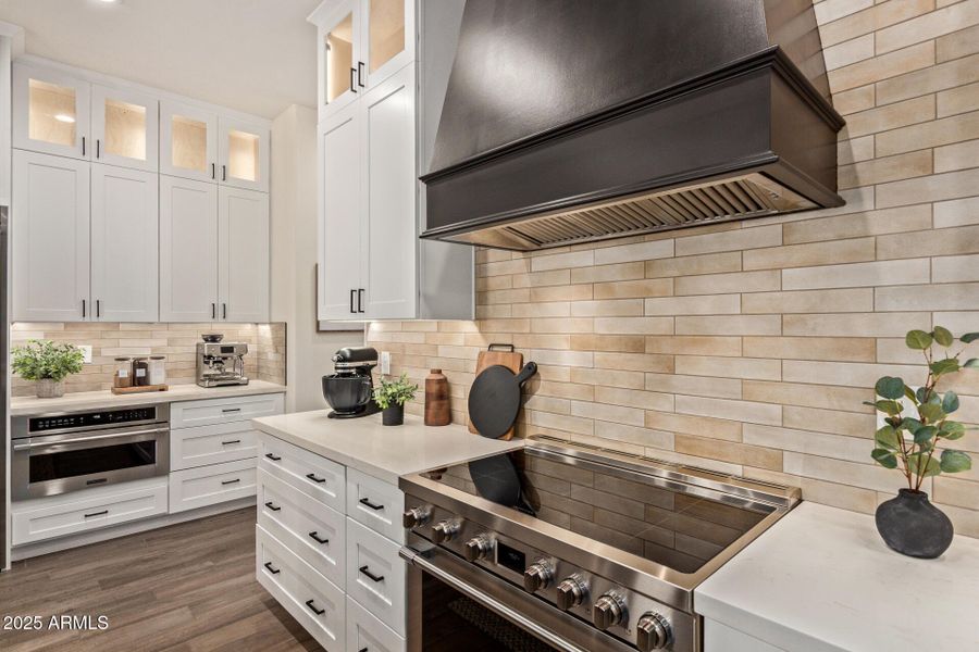 18 - Hummingbird 18 - Hummingbird