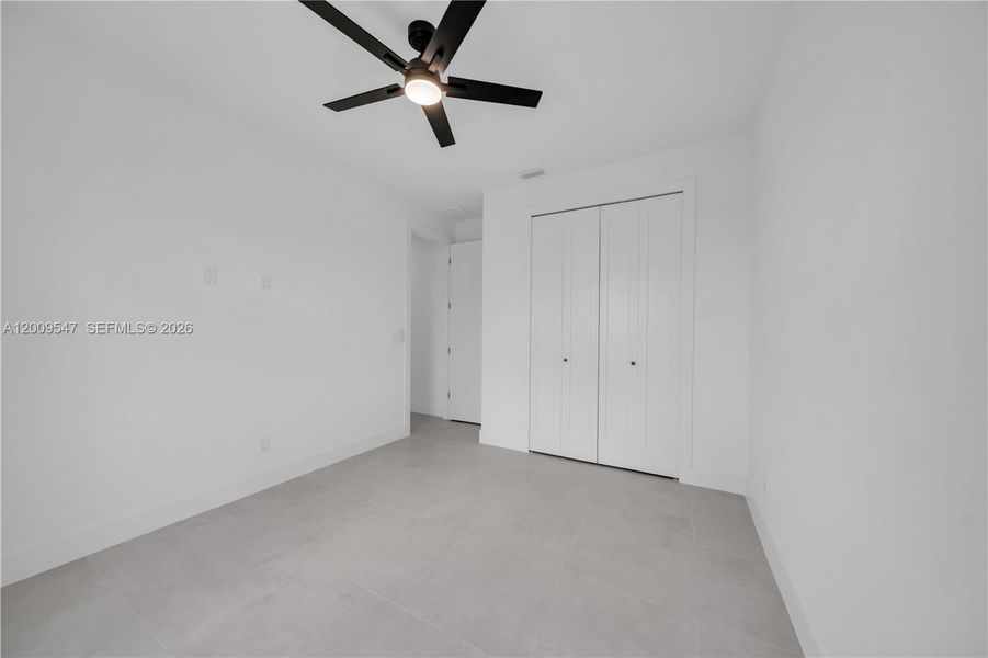 Spacious, unfurnished interior of a new home in , Lehigh Acres (Image 20).