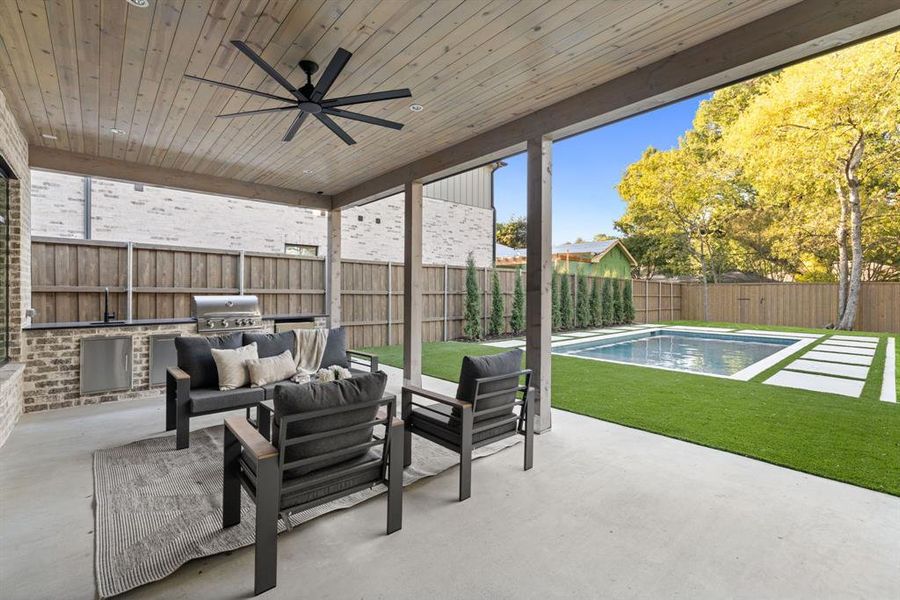 Image 36 of a home in .