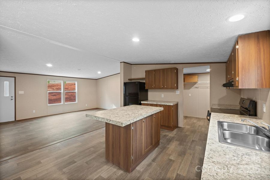 Image 20 of a home in .