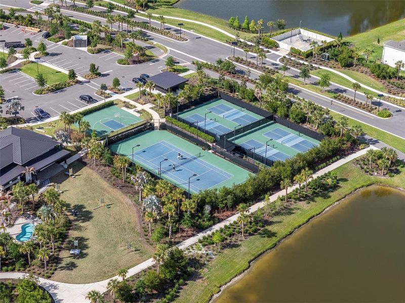 Community amenities in , Wesley Chapel (Image 45).