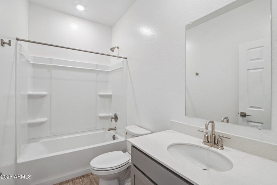 21-web-or-mls-W Mellen Ln-S3009-021 21-web-or-mls-W Mellen Ln-S3009-021