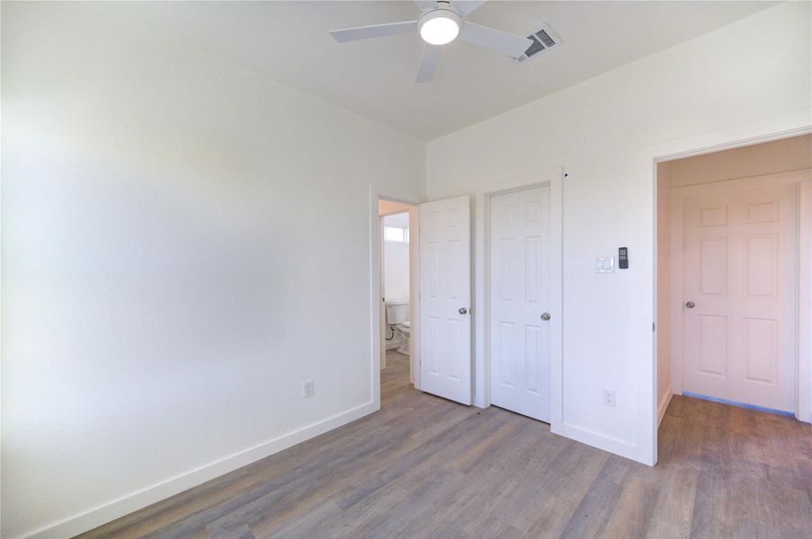 Spacious, unfurnished interior of a new home in , Cleveland (Image 34).