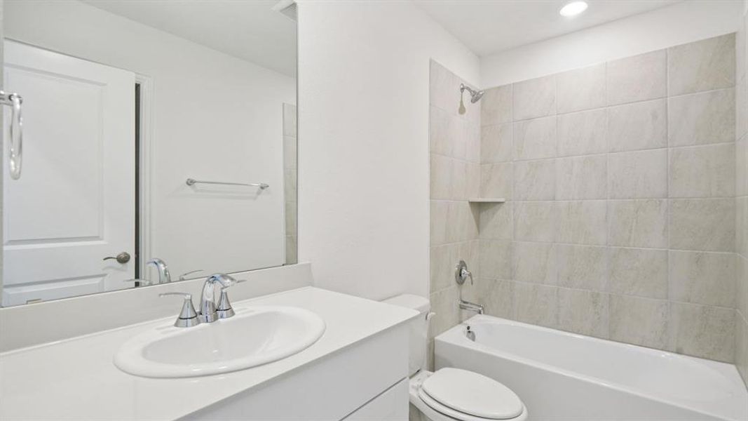 Photo is not of the actual home, but is an inspirational photo of builder’s model home and may depict options, furnishings, and/or decorator features that are not included. Photo is not of the actual home, but is an inspirational photo of builder’s model home and may depict options, furnishings, and/or decorator features that are not included.