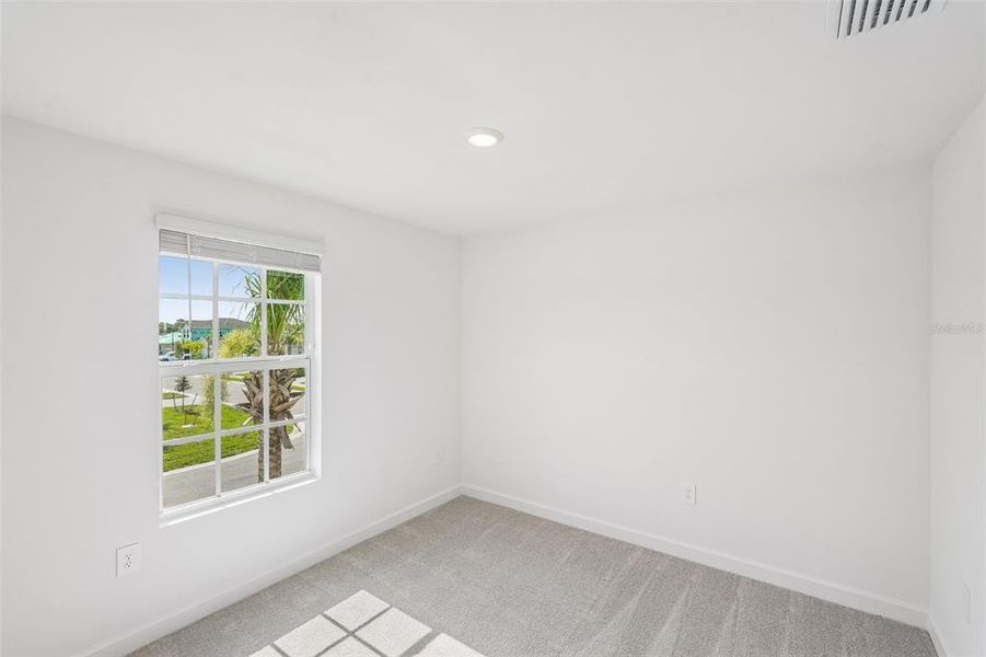 Spacious, unfurnished interior of a new home in Lennar at Turnleaf, Punta Gorda (Image 23). Spacious, unfurnished interior of a new home in Lennar at Turnleaf, Punta Gorda (Image 23).
