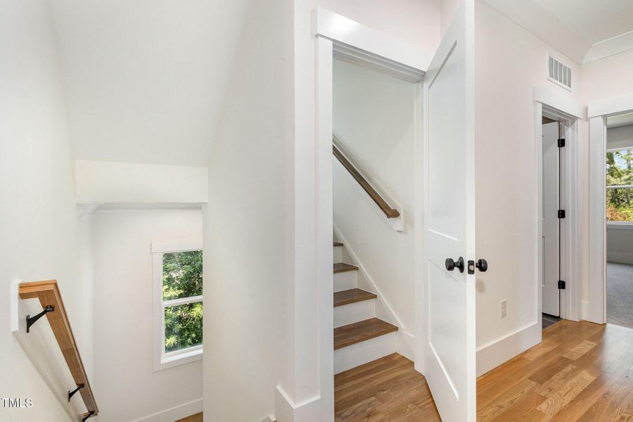 tempImagev1ZvZ6 tempImagev1ZvZ6