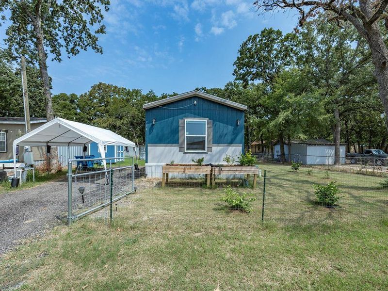 Image 28 of a home in . Image 28 of a home in .