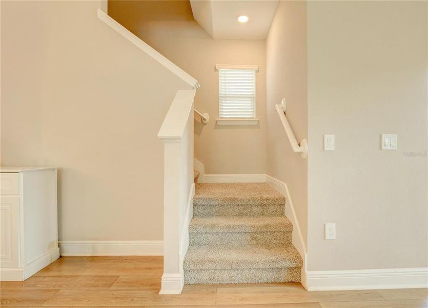 Spacious, unfurnished interior of a new home in , Winter Garden (Image 20).