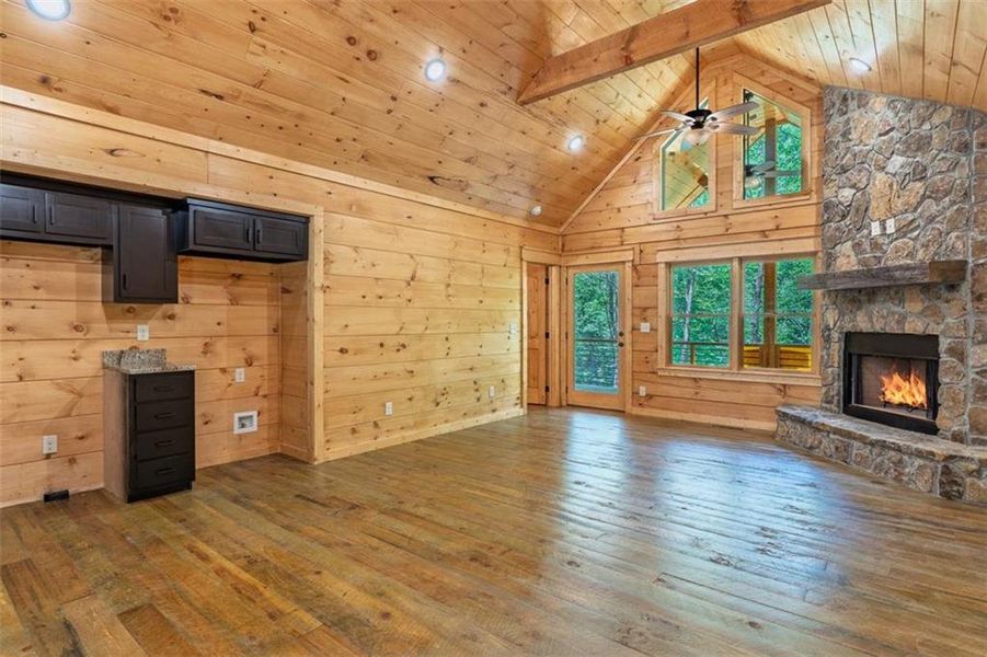 Community amenities in , Blue Ridge (Image 18). Community amenities in , Blue Ridge (Image 18).