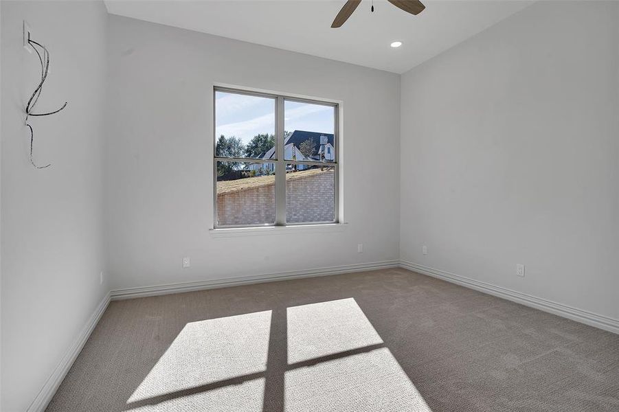 Spacious, unfurnished interior of a new home in , Longview (Image 27).