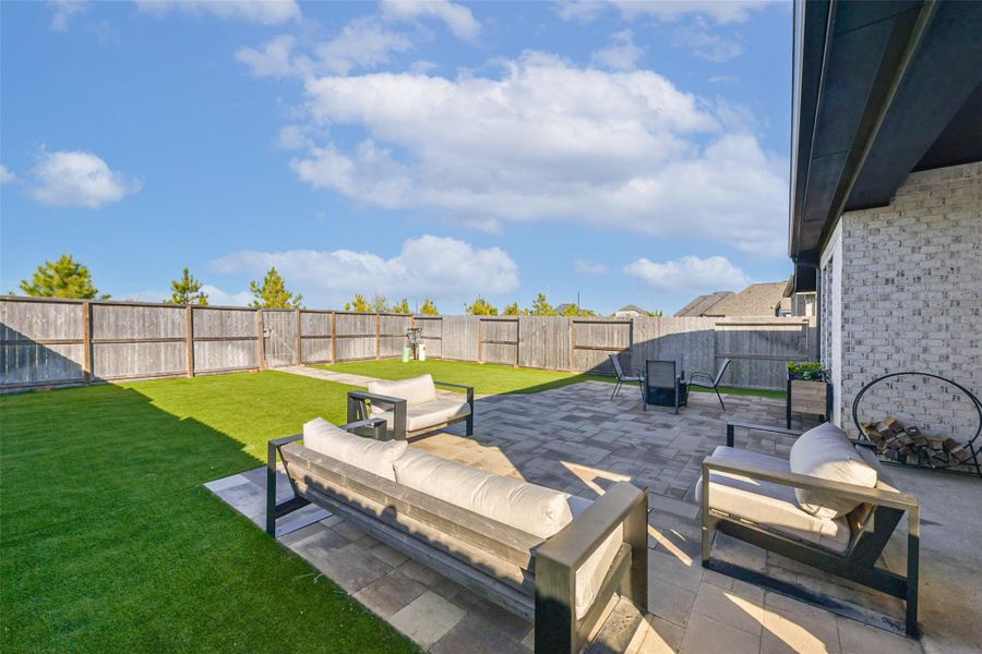 Exterior details and patio area of a home in , Katy (Image 25). Exterior details and patio area of a home in , Katy (Image 25).