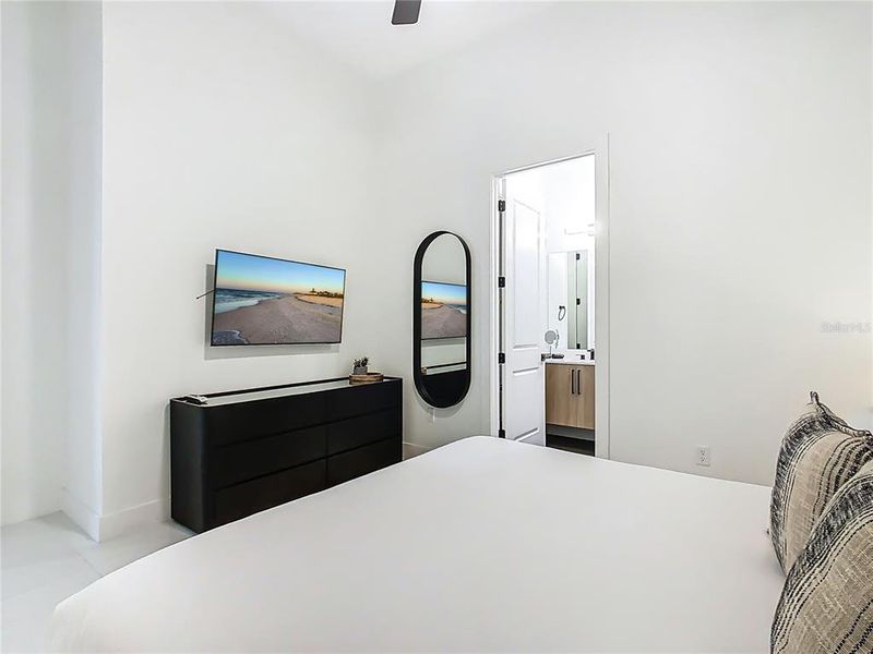 Furnished interior view inside a new home in , Reunion (Image 34). Furnished interior view inside a new home in , Reunion (Image 34).