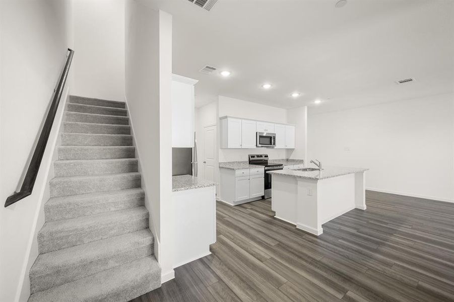 853 Pourtales- Stairs-1