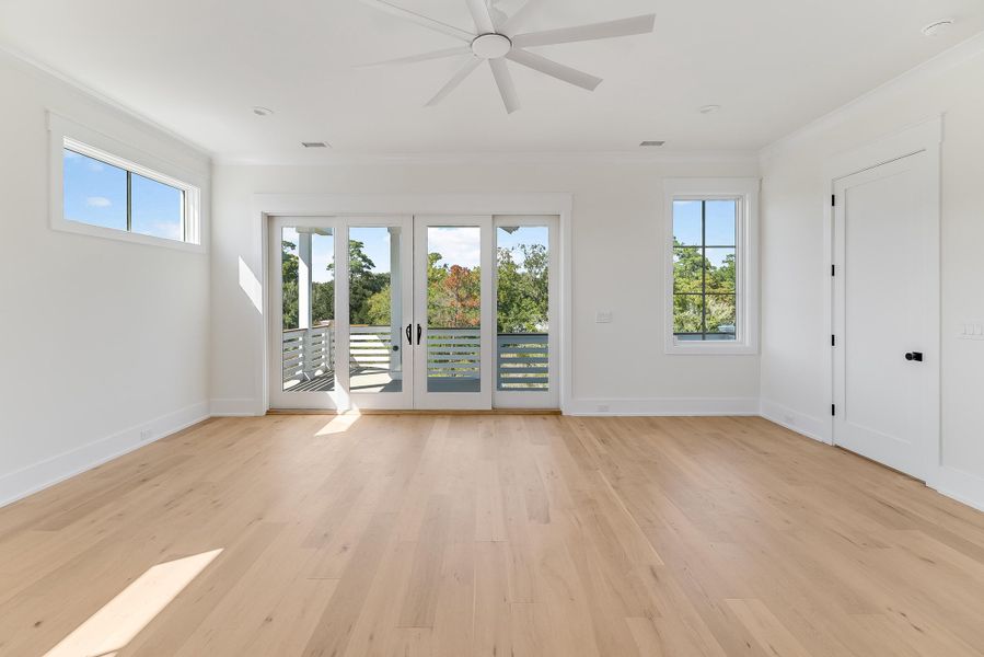 Spacious, unfurnished interior of a new home in , Georgetown (Image 58). Spacious, unfurnished interior of a new home in , Georgetown (Image 58).