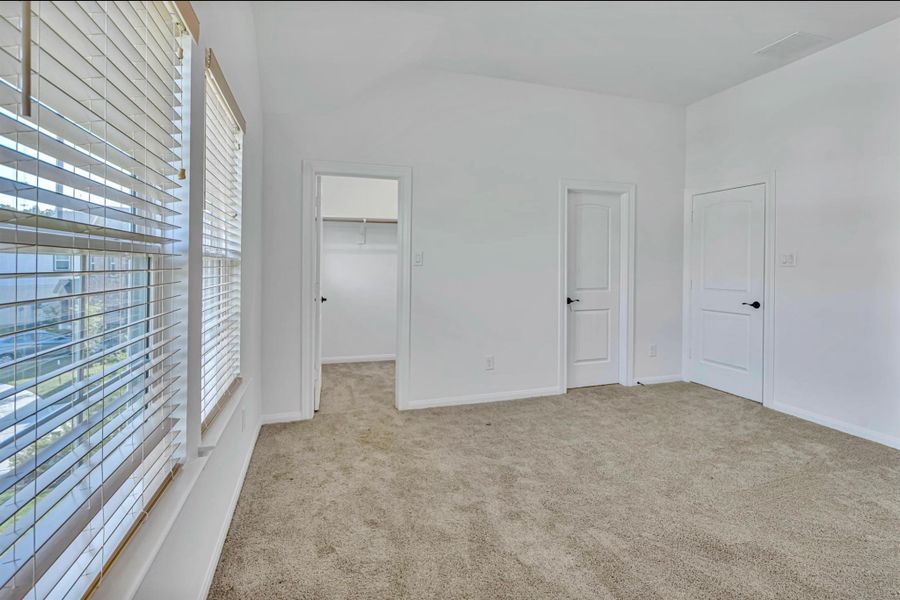Spacious, unfurnished interior of a new home in Harper's Preserve - Classic Series, Conroe (Image 26). Spacious, unfurnished interior of a new home in Harper's Preserve - Classic Series, Conroe (Image 26).