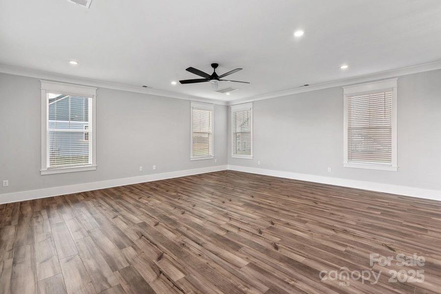 Spacious, unfurnished interior of a new home in Stoneridge Hills, Rock Hill (Image 21).