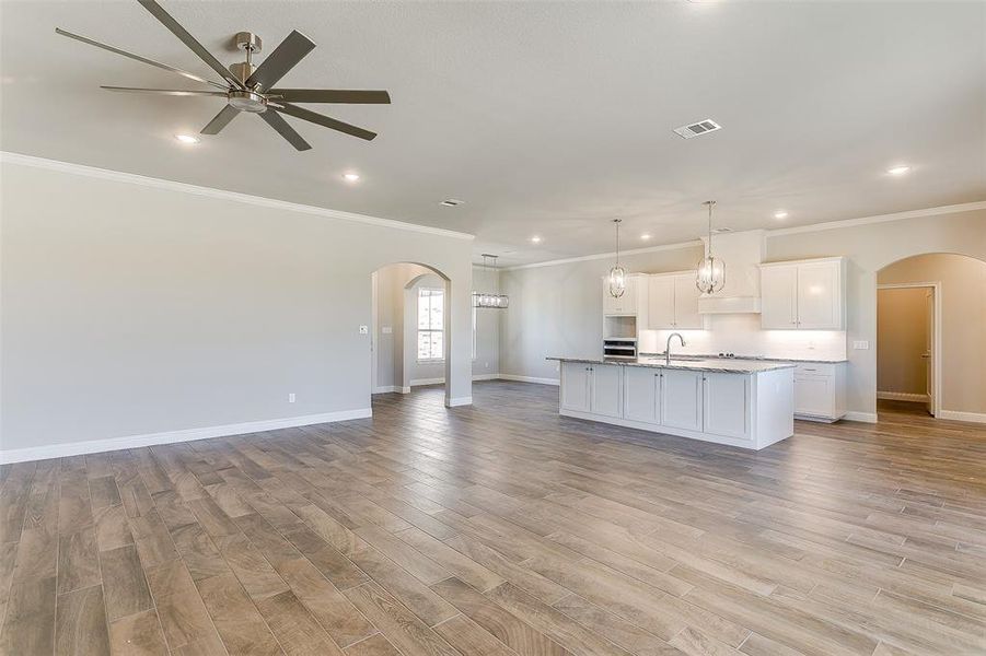 Spacious, unfurnished interior of a new home in , Springtown (Image 18).