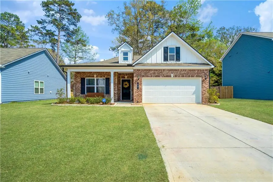 Front exterior of a new home in , Rome, GA, highlighting curb appeal (Image 7). Front exterior of a new home in , Rome, GA, highlighting curb appeal (Image 7).