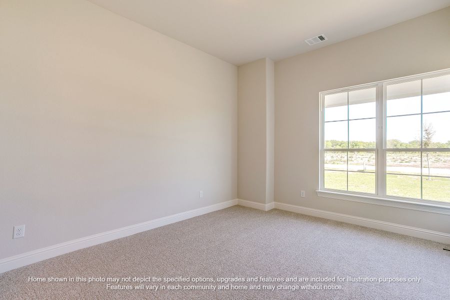 Spacious, unfurnished interior of a new home in Waterfall Ranch, Waxahachie (Image 14).