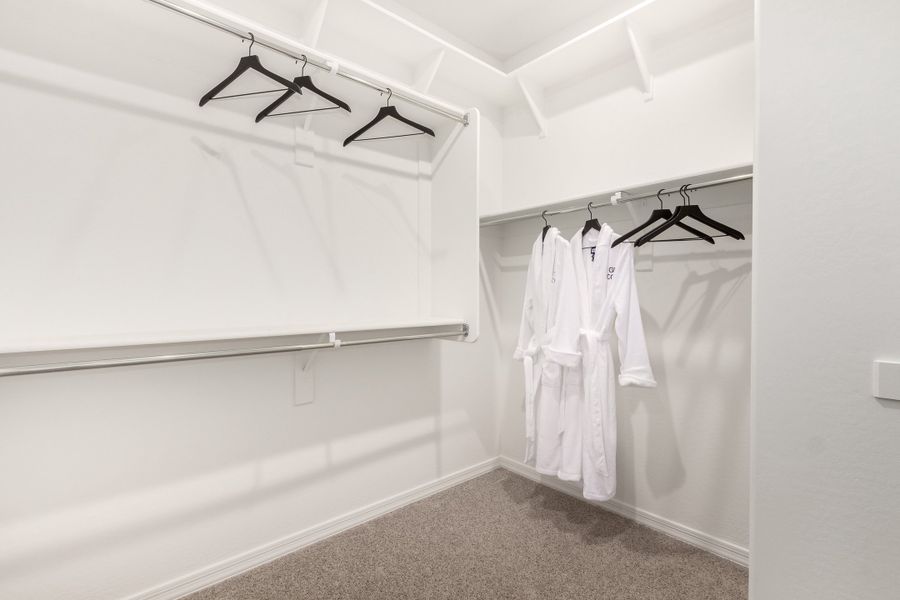 Representative unfurnished interior of a home built from the 40R1 by Taylor Morrison in Rancho Mercado, Surprise (Image 22).