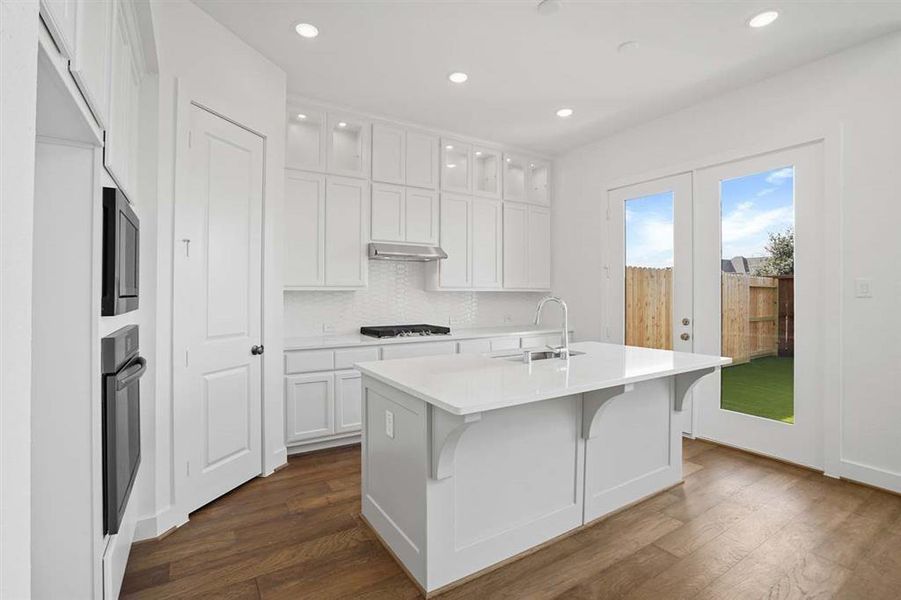 Image 19 of the Towne Lake community in Cypress, TX.