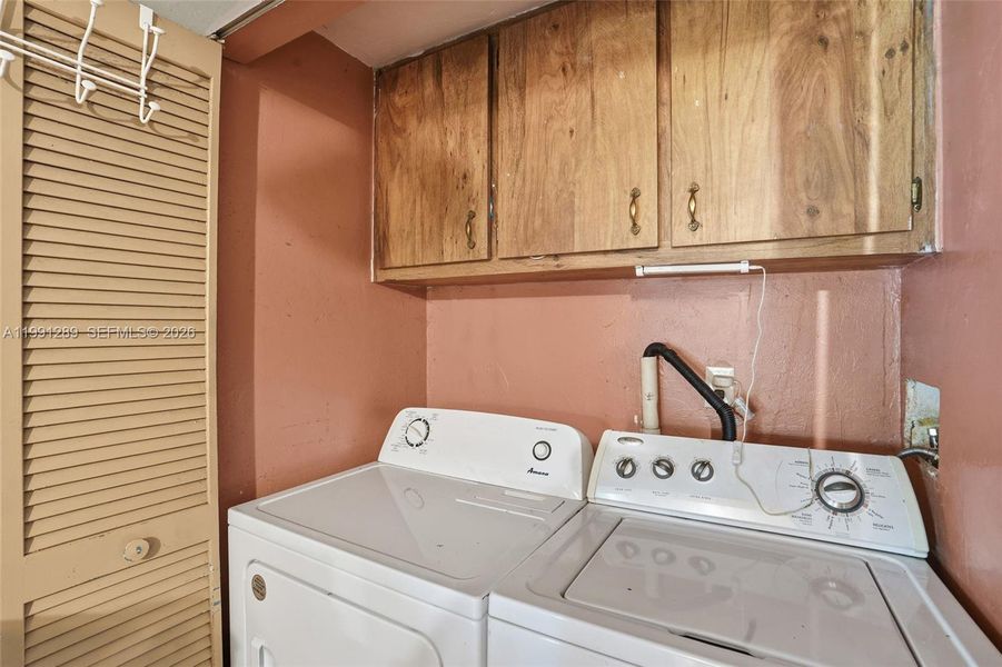 Close-up of interior finishes inside a home in , Labelle (Image 18). Close-up of interior finishes inside a home in , Labelle (Image 18).