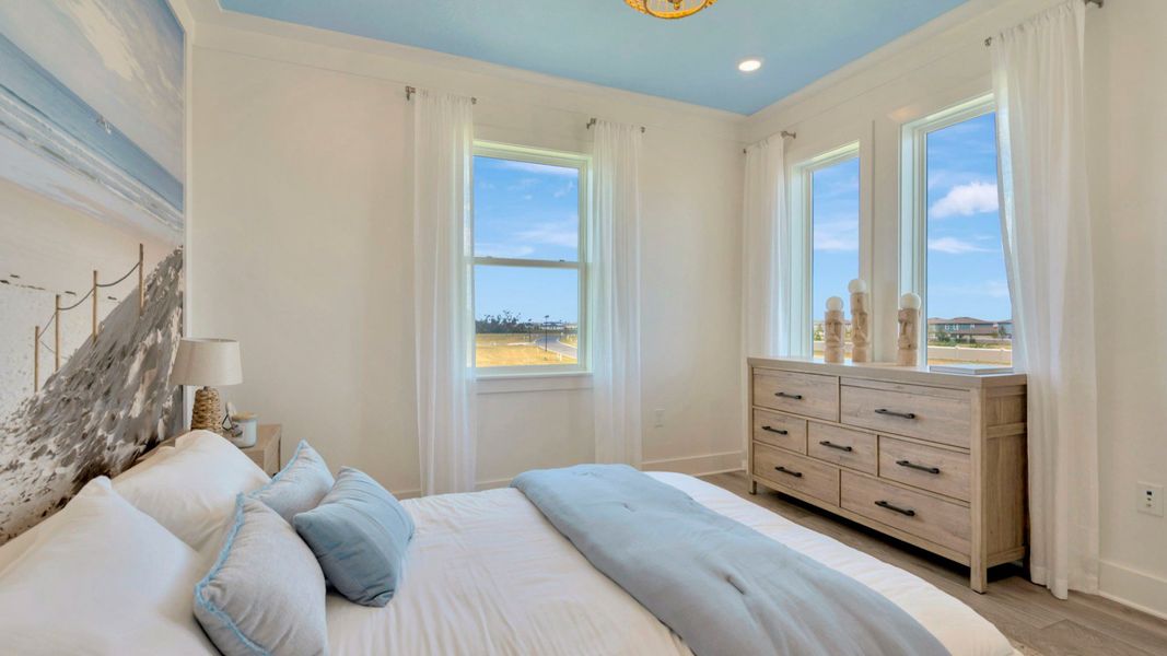 The Fifth Bedroom