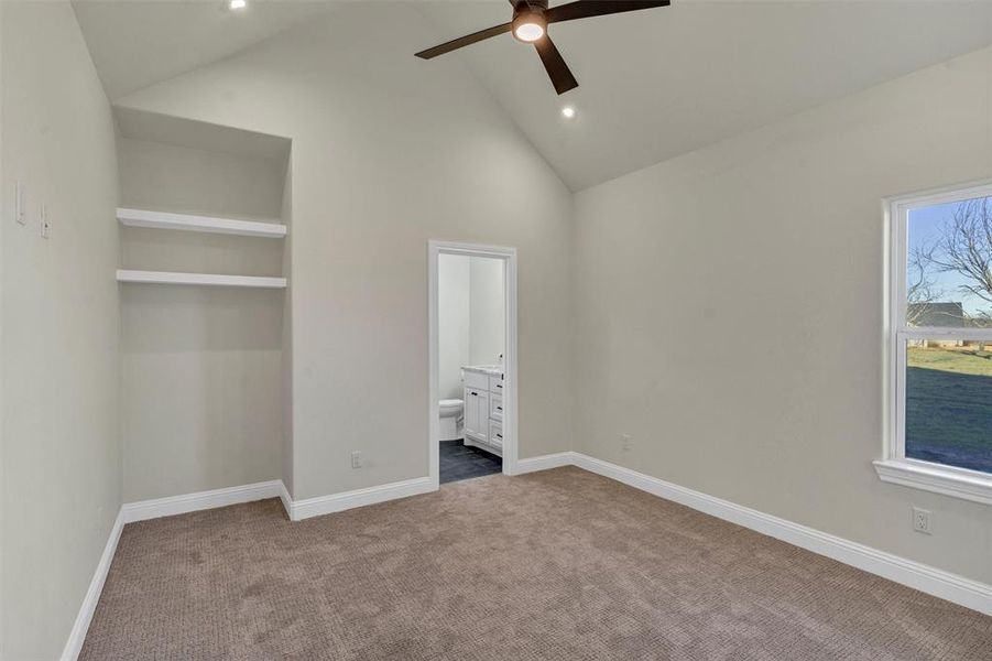 Spacious, unfurnished interior of a new home in , Granbury (Image 22).