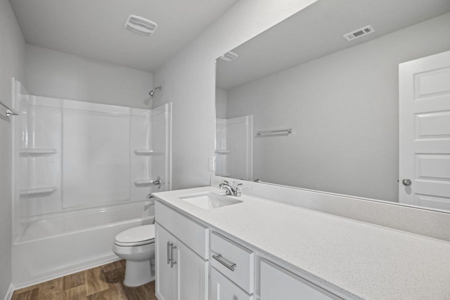 Furnished interior view inside a new home in Harvest Ridge, Elgin (Image 11).