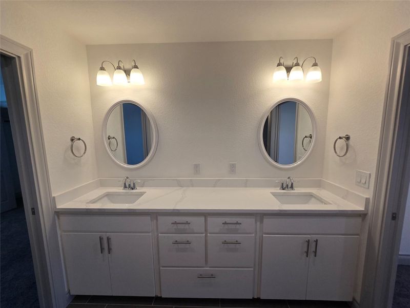 Image 16 of a home in .