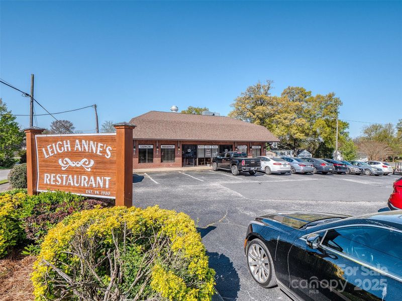 Image 32 of a home in .