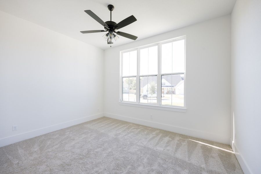 Representative unfurnished interior of a home built from the The Elizabeth II by Reece Homes in Pebble Creek, College Station (Image 27). Representative unfurnished interior of a home built from the The Elizabeth II by Reece Homes in Pebble Creek, College Station (Image 27).