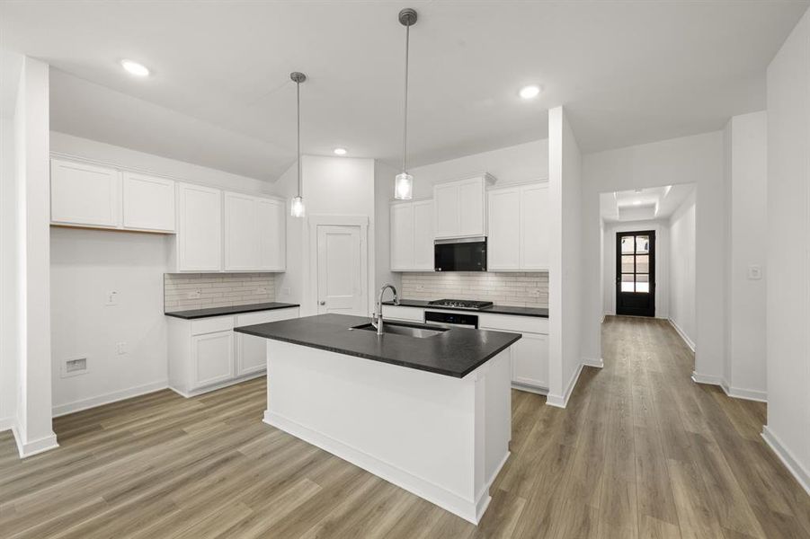 1321 Rothland- Kitchen-1