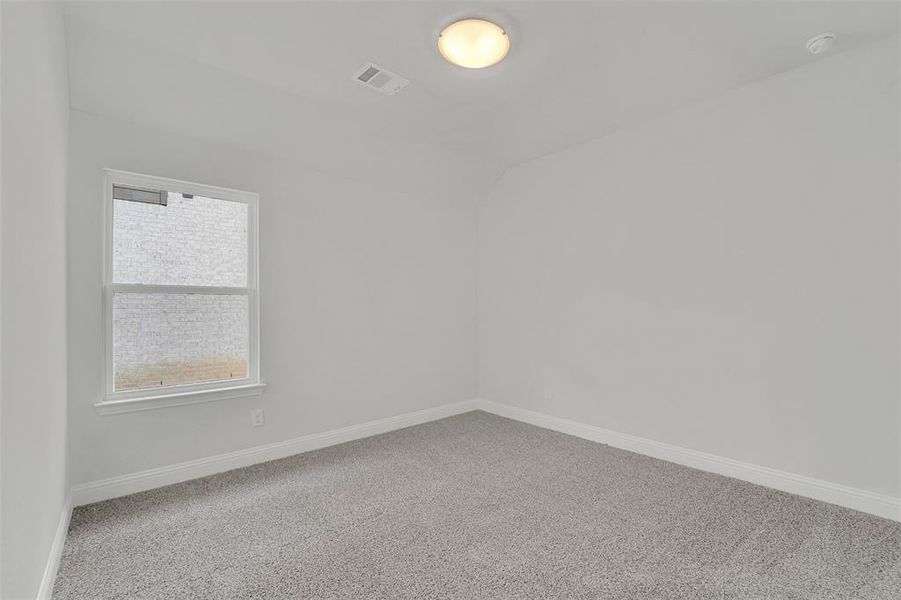 Spacious, unfurnished interior of a new home in , Princeton (Image 29).