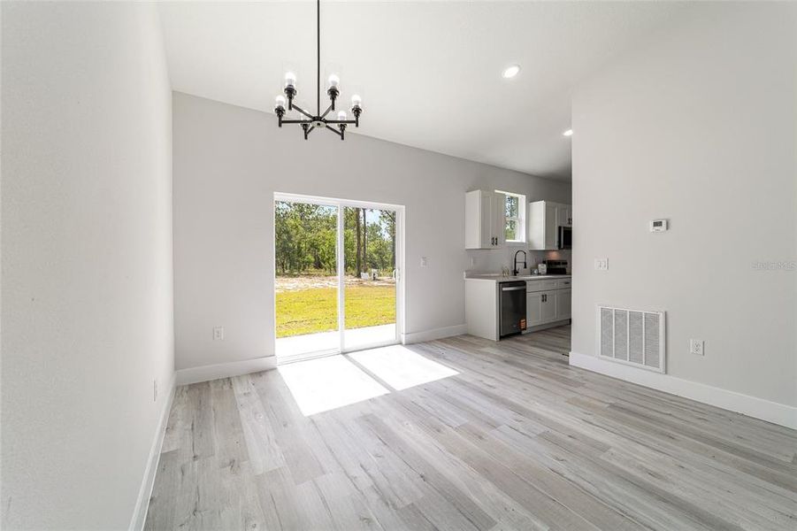 Spacious, unfurnished interior of a new home in , Dunnellon (Image 29). Spacious, unfurnished interior of a new home in , Dunnellon (Image 29).