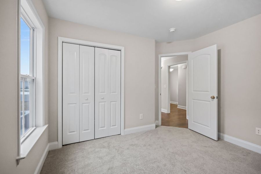 Spacious, unfurnished interior of a new home in Davenport Farms, Winterville (Image 37).