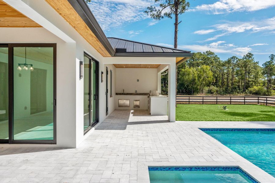 49-web-or-mls-A7405020